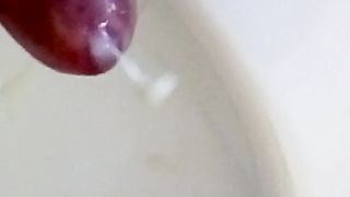 Anteprima del video: La moglie è partita e io mi scarico