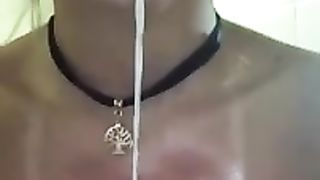 Sbavata di sborra dopo il pompino