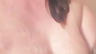 Mia moglie si fa la doccia