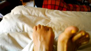 MANYA PIEDI SMALTATI X LECCARLI TUTTI