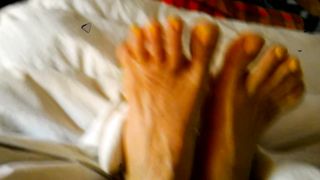 MANYA PIEDI SMALTATI X LECCARLI TUTTI