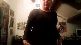 Bella tettona le esce