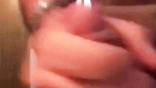 Anteprima del video: Sborrata per amica