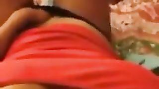 Lorena ha solo 18 anni...che ne dite?