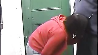 MOGLIE ITALIANA SCOPATA DA VU CUMPRÀ