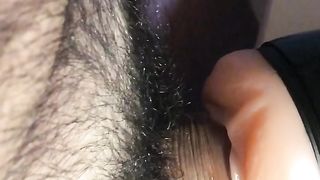 Masturbazione con figa in silicone