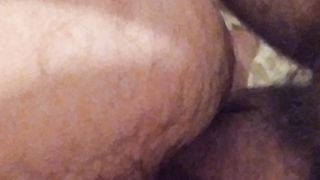 Uomo sposato conosciuto su Grinder mi incula...