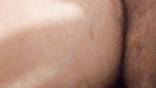 Uomo sposato conosciuto su Grinder mi incula...