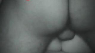 Gran scopata in macchina filmata da guardoni