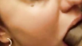 Soffocone fa rima con sborratone!