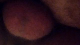 Uomo sposato mi incula senza preservativo...