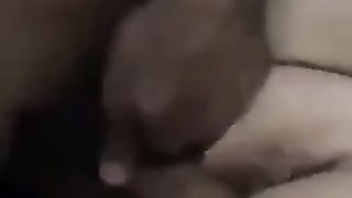 Scopato nel culo dal giardiniere marocchino