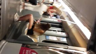 Bella figa in metro
