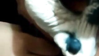 Teen nera con maschera succhiare il cazzo