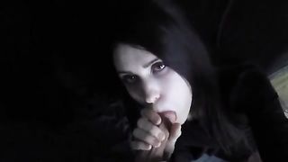 Dark girl timida ma molto porca