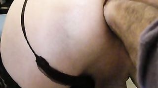 dopo avermi fatto sculettare mi fista per bene....