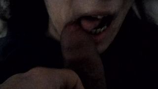 Una bella leccata di cazzo al mattino!