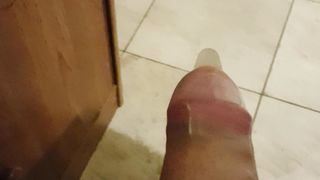 Il mio sesso diventa più grande in un preservativo