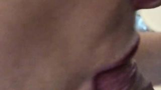 Ha tanta fame di cazzo