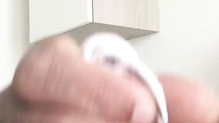 Masturbazione con mutande usate