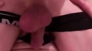 Doccia di sborra sul buco aperto