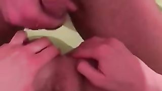 Doccia di sborra sul buco aperto