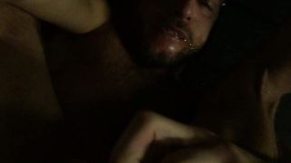 Nero mi piscia in bocca