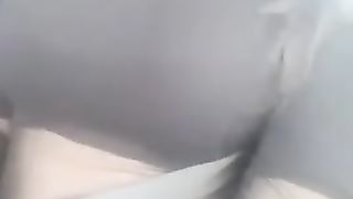 Padrona in viaggio per i suoi schiavi