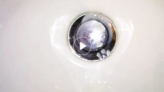 Schizzo nel bidet