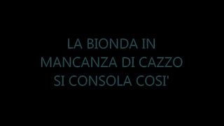 LA BIONDA SI SDITALINA 2