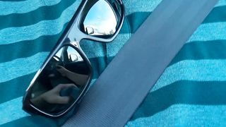 Alza bandiera al lavoro