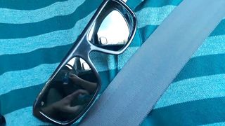 Alza bandiera al lavoro