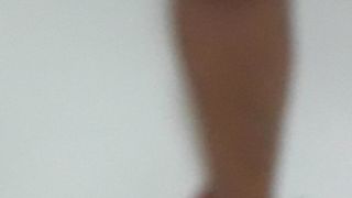 Pisciata addosso da genero vacca puttana matura Salernorno di 64 anni