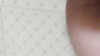 Pisciata addosso da genero vacca puttana matura Salernorno di 64 anni