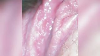 Leccata di figa con fantastica squirtata