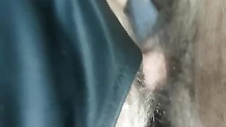 Mi scopo in auto la mia coinquilina