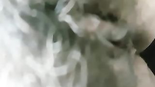 Mi scopo in auto la mia coinquilina