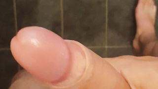 Ecco il mio cazzo prima di una masturbata pomeridiana!