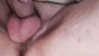 Anteprima del video: Mi masturbo il culo e succhio la zucchina