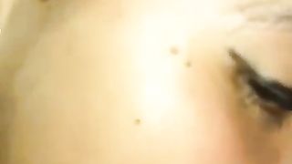 Coppia di teen lesbiche asiatiche