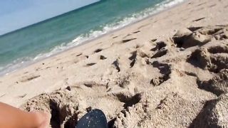 Due amiche porche al mare