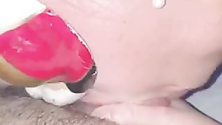 Mia moglie mi spompina a fine giornata