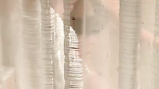 Giovane coppia italiana viene spiata e ripresa col cell