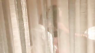 Giovane coppia italiana viene spiata e ripresa col cell