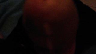 Ho voglia di una femmina anziana non depilata