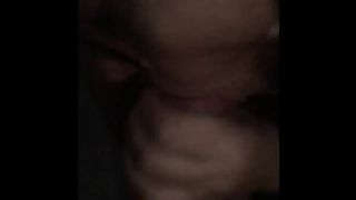 Prima mi succhia il cazzo...