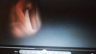 Anteprima del video: Mia cognata spiata mentre si fa la doccia