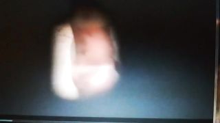 Mia cognata spiata mentre si fa la doccia