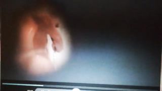 Mia cognata spiata mentre si fa la doccia