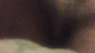 Si infila 3 dita nella fica per me